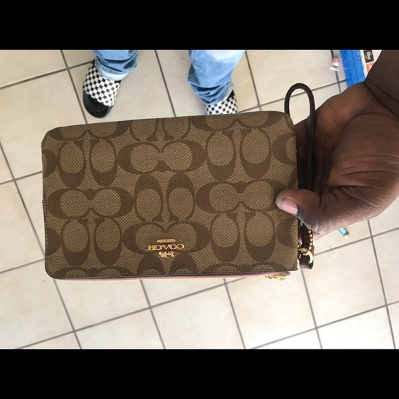 Coach wallet - Picture 2 of 2